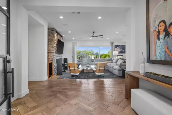 Queen Creek, AZ 85142,20576 E MARSH Road