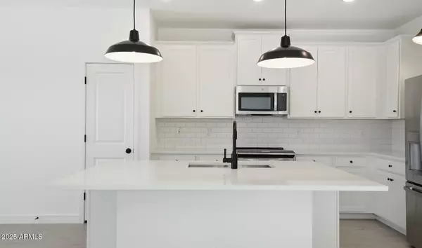 Buckeye, AZ 85326,3908 S 234th Lane