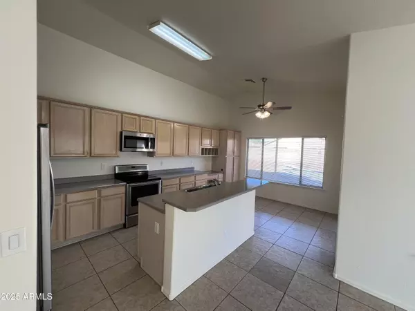 Glendale, AZ 85303,7812 W SOLANO Drive N