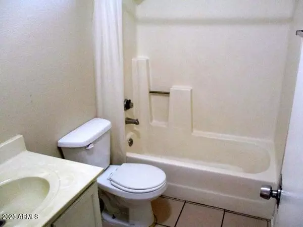 Phoenix, AZ 85020,1551 E Christy Drive #1,4