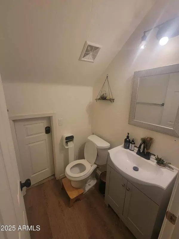 Phoenix, AZ 85042,7514 S 14TH Street