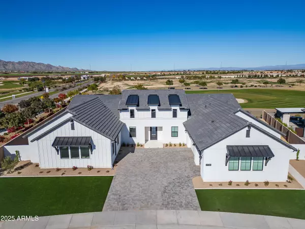 17980 W MOUNTAINAIR Street, Surprise, AZ 85388