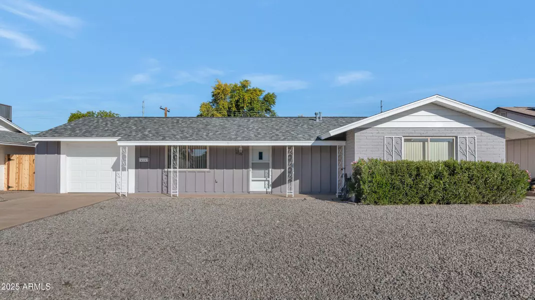 10126 W DESERT HILLS Drive, Sun City, AZ 85351