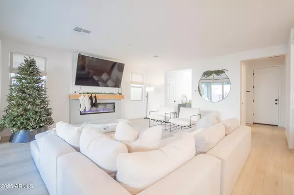 Mesa, AZ 85212,10050 E TIBURON Avenue