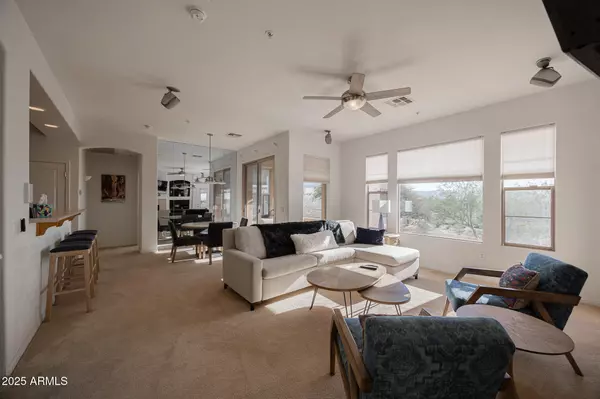 Scottsdale, AZ 85255,19475 N GRAYHAWK Drive #2004