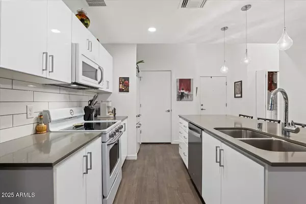 Phoenix, AZ 85004,1130 N 2nd Street #210