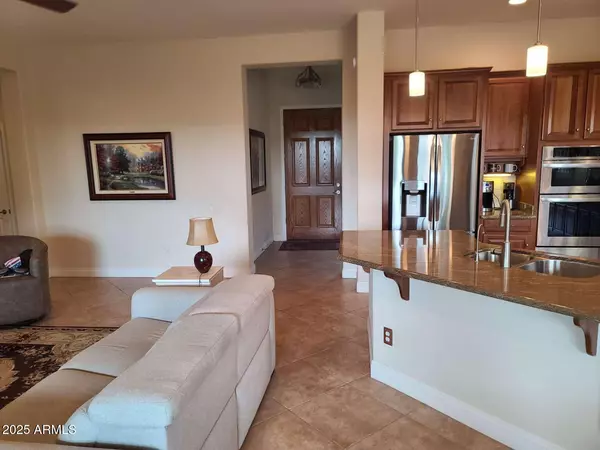 Phoenix, AZ 85086,3337 W LINKS Drive