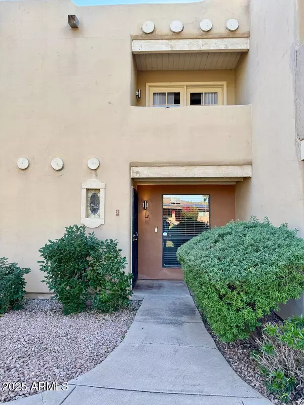 Phoenix, AZ 85020,1425 E DESERT COVE Avenue #2