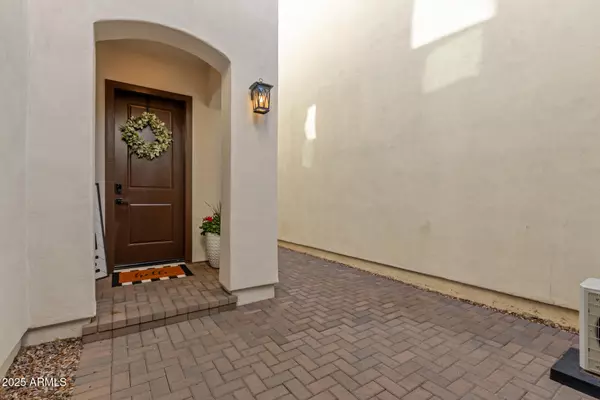 Chandler, AZ 85286,283 E BALSAM Drive