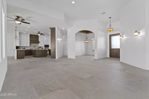 Phoenix, AZ 85086,2617 W DESERT HILLS Drive