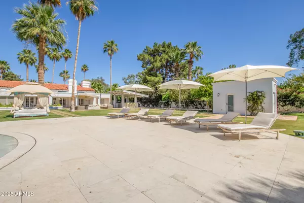 Paradise Valley, AZ 85253,9128 N 55TH Street