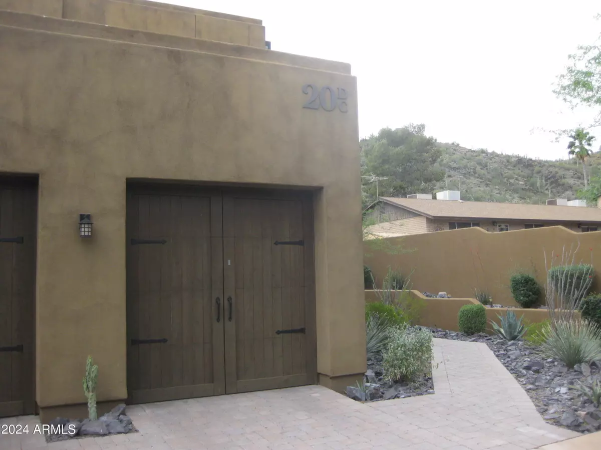 Cave Creek, AZ 85331,36600 N CAVE CREEK Road #C20