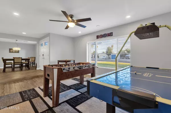 Scottsdale, AZ 85254,5210 E KAREN Drive