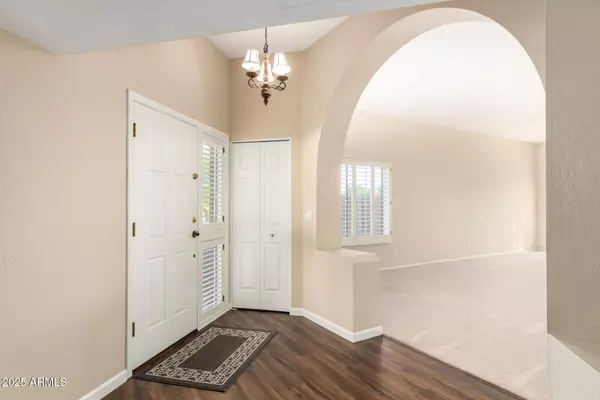 Phoenix, AZ 85028,11845 N 40th Place