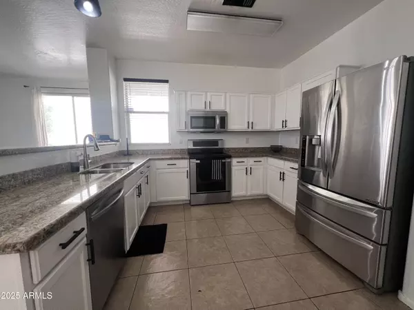 Tolleson, AZ 85353,10029 W WILLIAMS Street