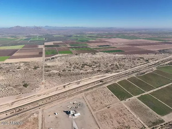 0 S Avenue 33E -- E #3-4, Wellton, AZ 85356