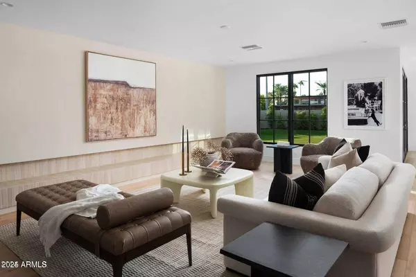 Scottsdale, AZ 85251,6039 E CALLE CAMELIA --