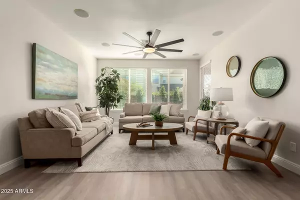 Gilbert, AZ 85296,3955 E MESQUITE Street