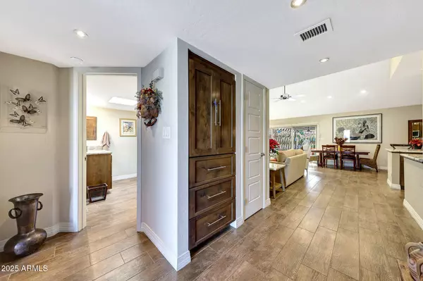 Scottsdale, AZ 85250,7931 E SOLANO Drive