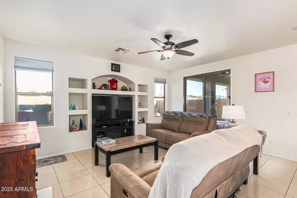 Buckeye, AZ 85396,29724 W WHITTON Avenue