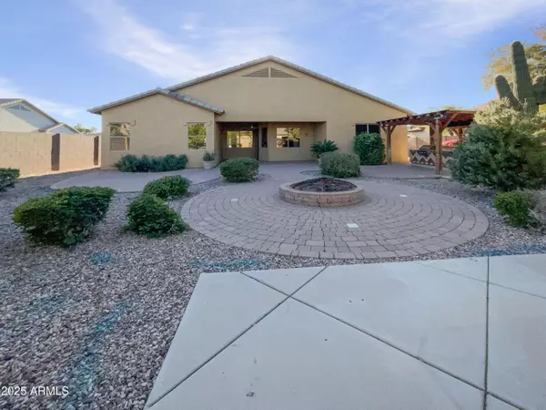 Chandler, AZ 85286,1900 E WOODSMAN Place
