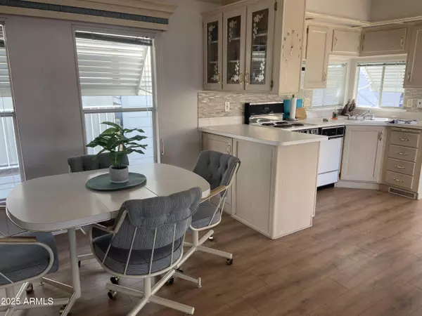 Apache Junction, AZ 85119,2128 S Dakota Avenue