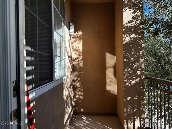 Chandler, AZ 85225,121 N CALIFORNIA Street #29