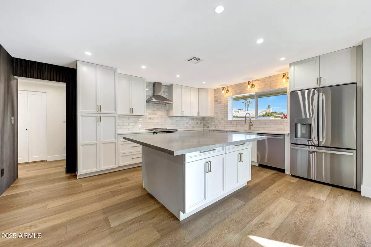 Scottsdale, AZ 85251,3526 N 85TH Street