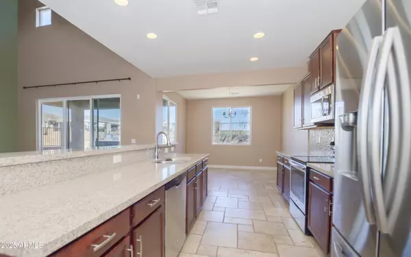 Dewey, AZ 86327,823 N MORALES Street