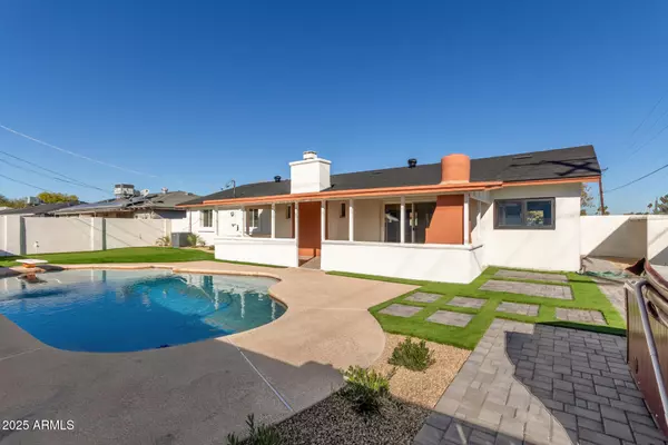 Scottsdale, AZ 85257,8357 E MONTE VISTA Road