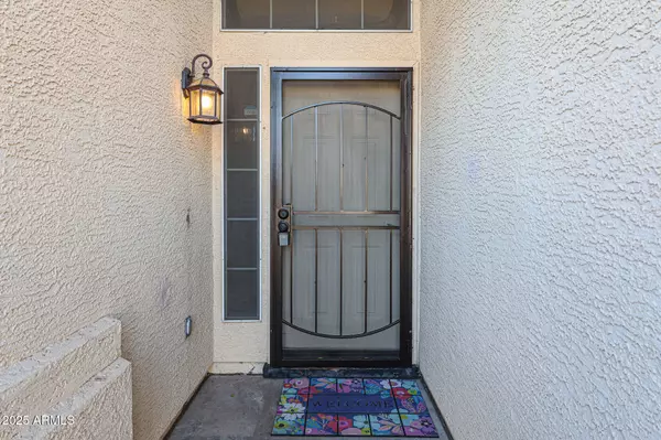 Glendale, AZ 85308,6209 W BLACKHAWK Drive