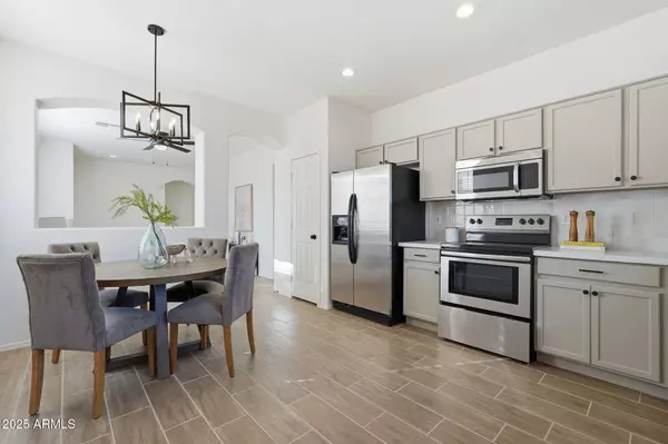 5185 S EILEEN Drive, Chandler, AZ 85248