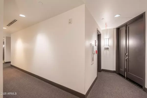 Tempe, AZ 85281,120 E RIO SALADO Parkway #301