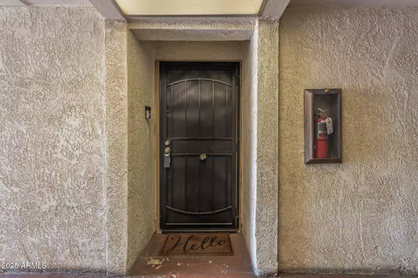 Glendale, AZ 85301,4730 W NORTHERN Avenue #1087