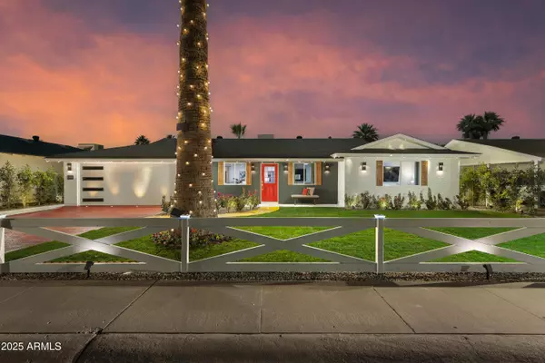 Scottsdale, AZ 85257,7424 E CAMBRIDGE Avenue