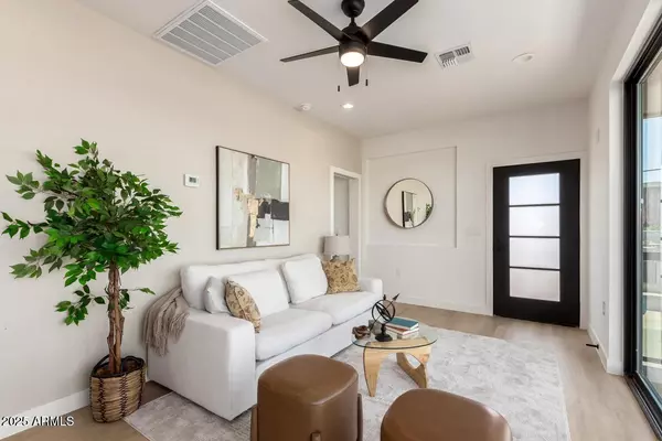 Phoenix, AZ 85007,1725 W SHERMAN Street #A