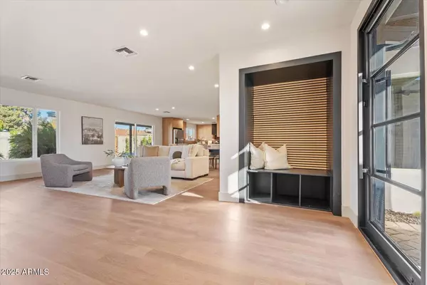 Scottsdale, AZ 85251,8408 E RANCHO VISTA Drive