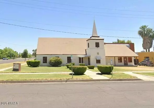 61 N HIBBERT --, Mesa, AZ 85201