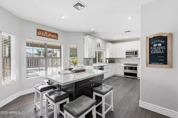 Scottsdale, AZ 85254,5613 E ANGELA Drive