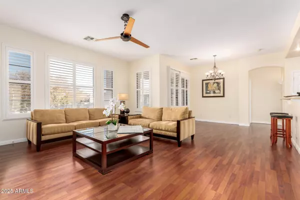 Phoenix, AZ 85042,3131 E LEGACY Drive #2041