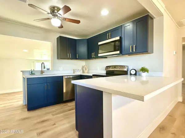 Mesa, AZ 85210,509 W DANA Avenue