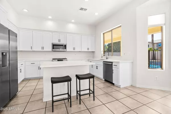 Mesa, AZ 85203,1247 E KENWOOD Street