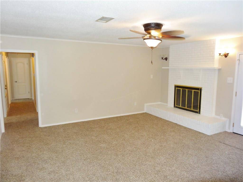 Pineville, LA 71360,509 Brooksie LN