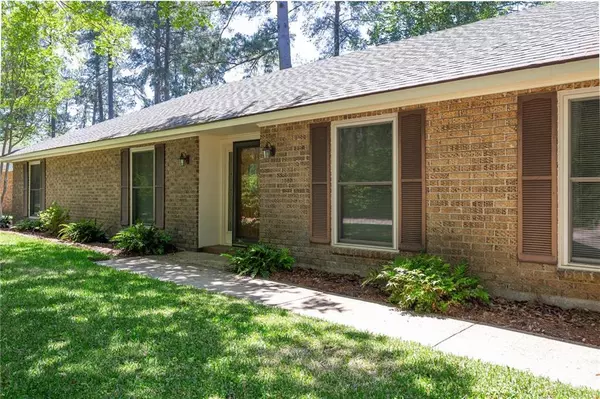 Pineville, LA 71360,107 Deer Creek W