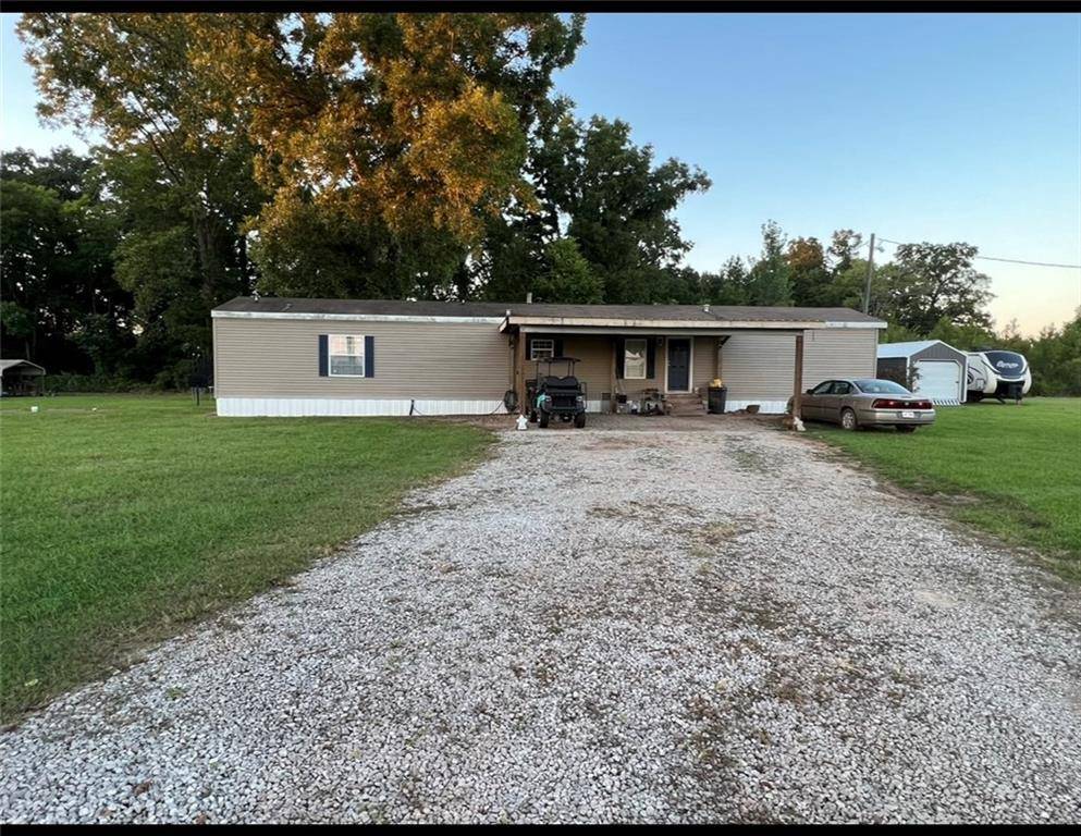 1241 LEVI GREMILLION RD, Plaucheville, LA 71362