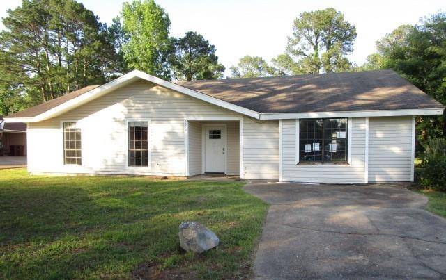 6514 MAGNOLIA LN, Pineville, LA 71360