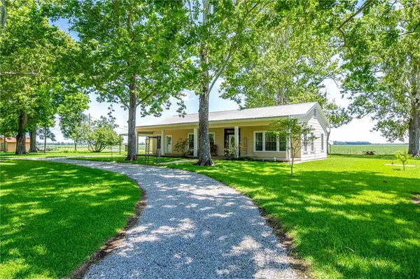 399 BAYOU RD, Cheneyville, LA 71325