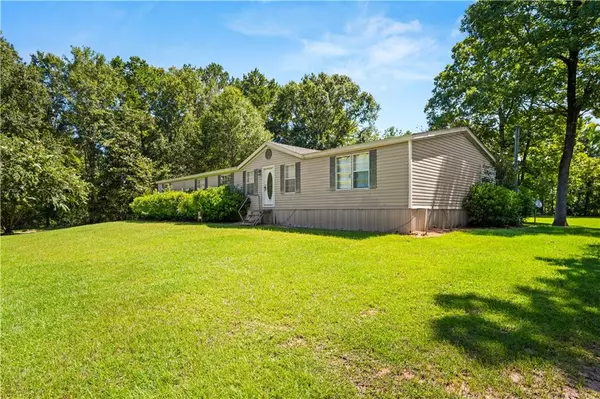 Colfax, LA 71417,410 HUDSON CREEK RD