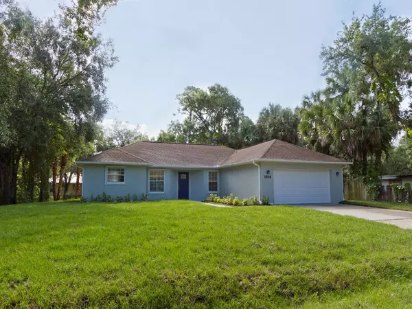 Vero Beach, FL 32966,1916 Flora LN