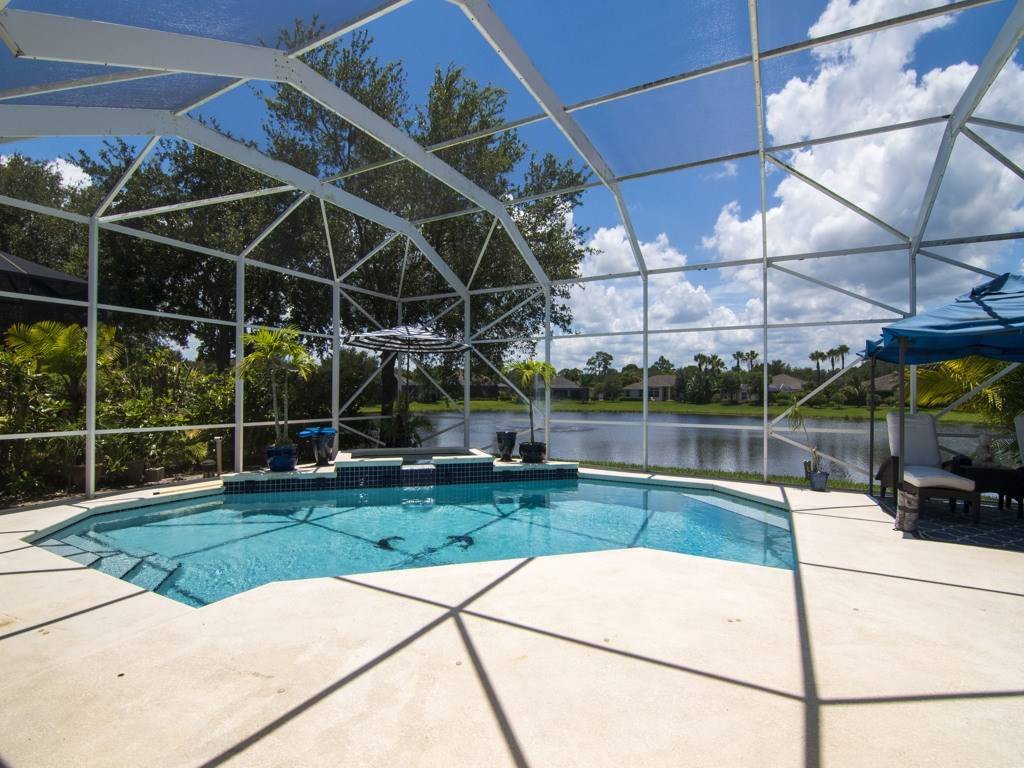 4212 Abington Woods CIR, Vero Beach, FL 32967